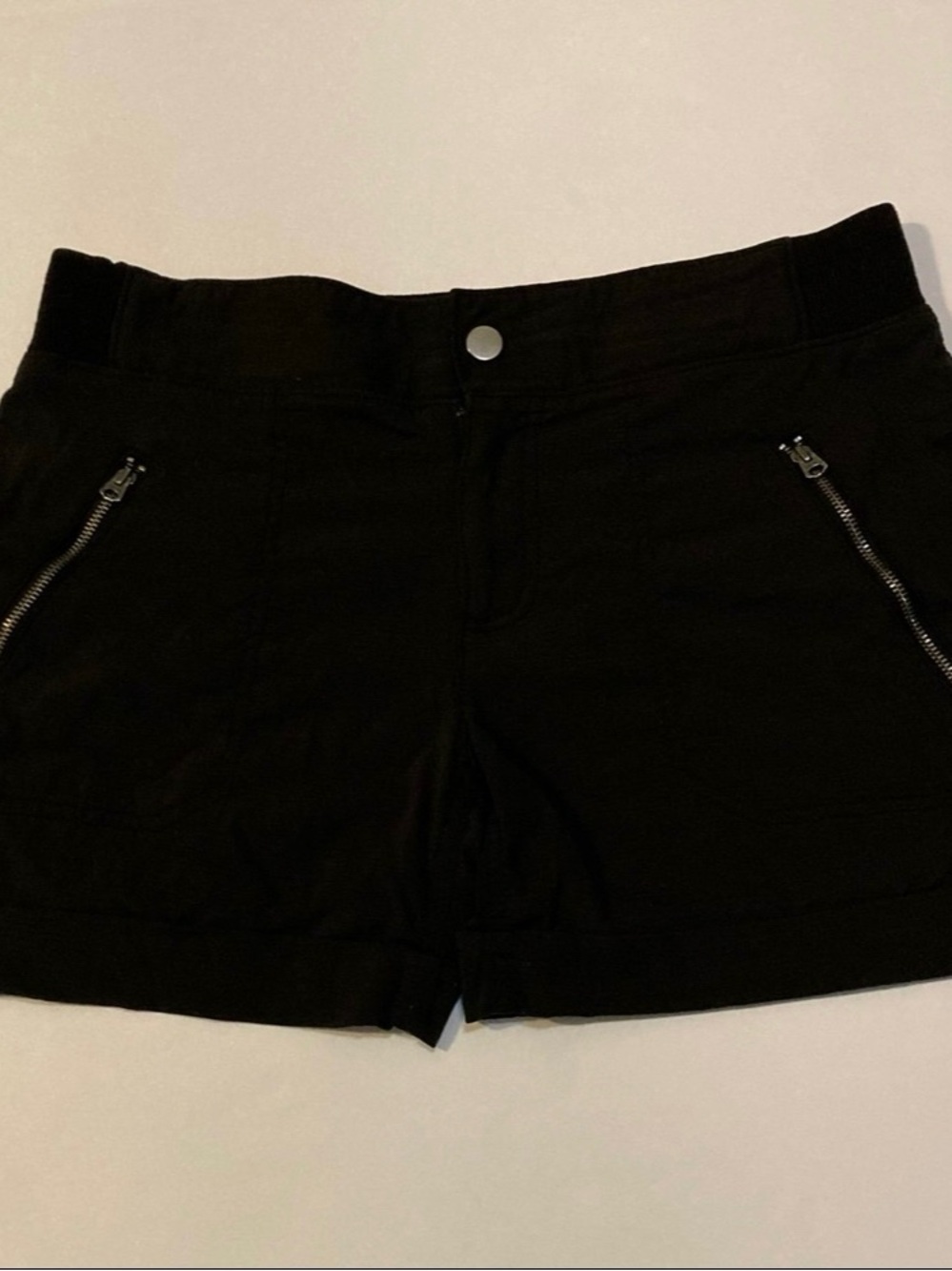Athleta Trekkie hiking Shorts